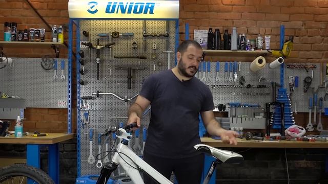 Скрип тормозов на велосипеде - ликбез от ШУМа и Veloline смотреть онлайн