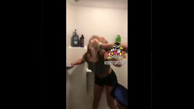 Банкой в бубен смотреть онлайн