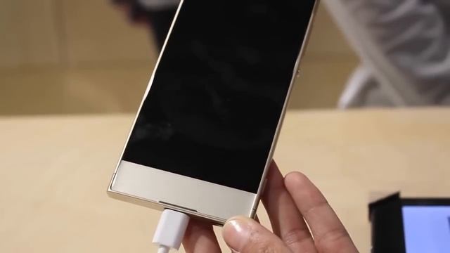 SONY XPERIA XA1 PLUS - ANY GOOD ? |HINDI| смотреть онлайн