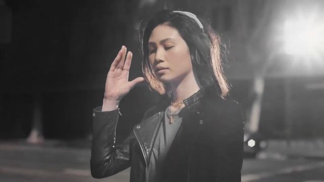 Apple AirPods Max — первый обзор смотреть онлайн