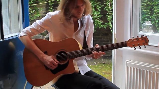 Thomas J performing Love Yourself - Available from AliveNetwork.com смотреть онлайн