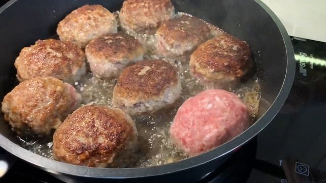 Сочные Котлеты. Если готовлю котлеты то только ТАК. Котлеты сочные и нежные домашние из фарша смотреть онлайн