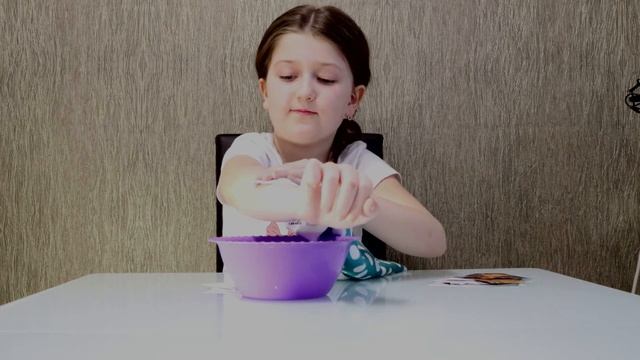 Наклейки с супермаркета Лента смотреть онлайн