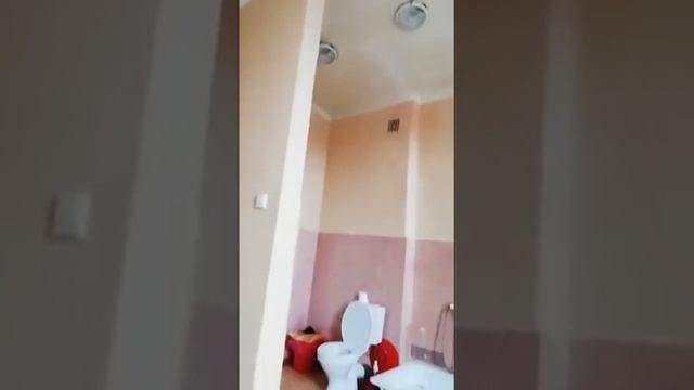 Экскурсия в инфекционную палату: в каких условиях лежат больные в БСМП смотреть онлайн