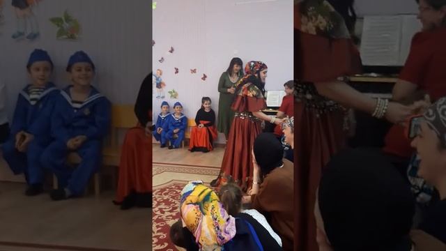 8 Марта. Группа Подготовительная "А". Дет.сад #3 Алёнушка. г. КАСПИЙСК смотреть онлайн