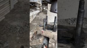 Ремонт шкворня на shacman f2000, балка хово и шкворень как на хово . Размеры шкворня 47 ,45, 43 млм