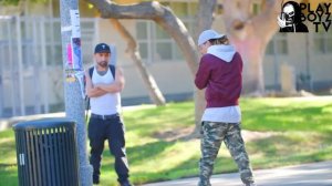 РАЗБИВАЮ ЧУЖИЕ ТЕЛЕФОНЫ В ГЕТТО (ПРАНК)