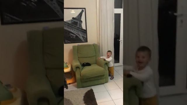 Как рассмешить ребёнка смотреть онлайн
