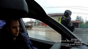 ▶️ 1.ГАИшник захотел подкинуть водителю запрещенку? / ГИБДД 2020