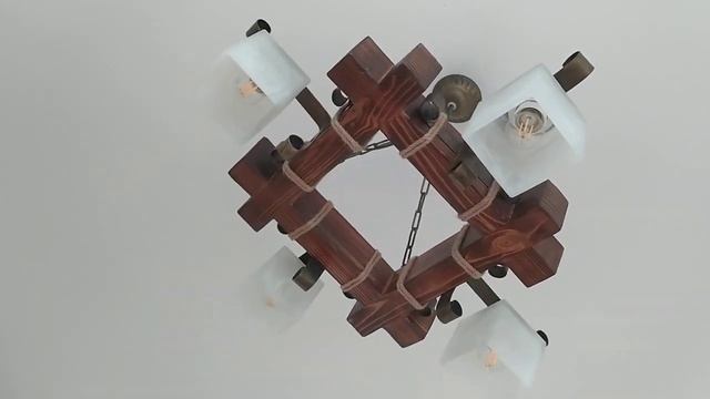 Люстра деревянная квадрат на цепи (4 плафона) в беседку, альтанку, сауну, дом - ковка под старину смотреть онлайн