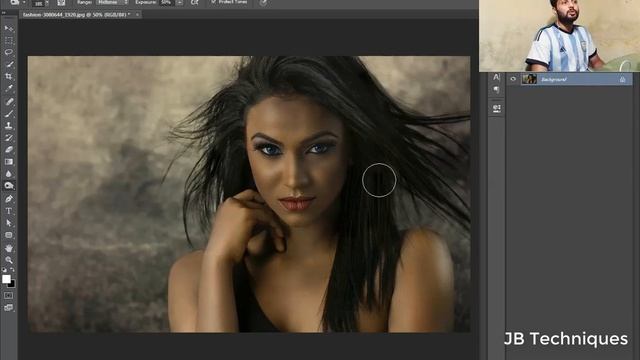 The Burn Tool In Adobe Photoshop - The Basic Series - Urdu / Hindi (Aoo Darken kary apni photos) смотреть онлайн