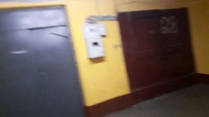 Что будет если нажать на лишнюю кнопку в приказе лифта