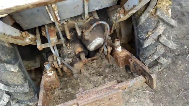 Минитрактор ХТЗ Т-012 запуск смотреть онлайн