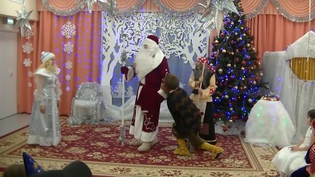 Новогодний утренник 2017. Мотыльки. 3 смотреть онлайн