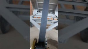 Подъёмный механизм кузова на легковой прицеп