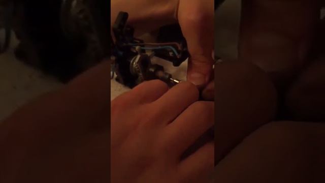 Обрабатываем на токарном станке свинец!!! смотреть онлайн