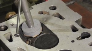 Как прирезать или прошарошить седло клапана