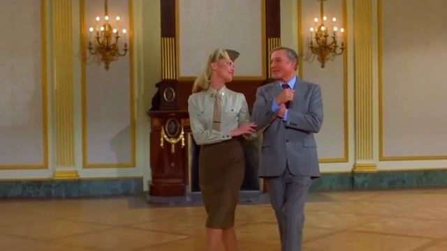 Whenever you're away from me - Gene Kelly and Olivia Newton John.mkv смотреть онлайн
