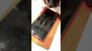 Процесс наклейки пленки на Galaxy S23 Ultra (От края до края, глянцевый материал)