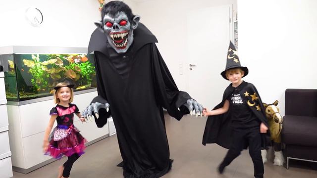 Happy Halloween Song - Song for Children - 4K смотреть онлайн