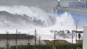 #Адлер #Сочи #Шторм 1 декабря. Шторм в Адлере/ Имеретинская набережная