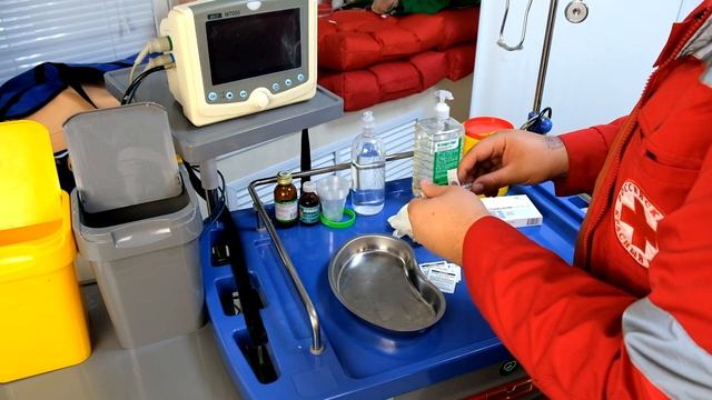 Подкожная инъекция. Техника и алгоритм смотреть онлайн