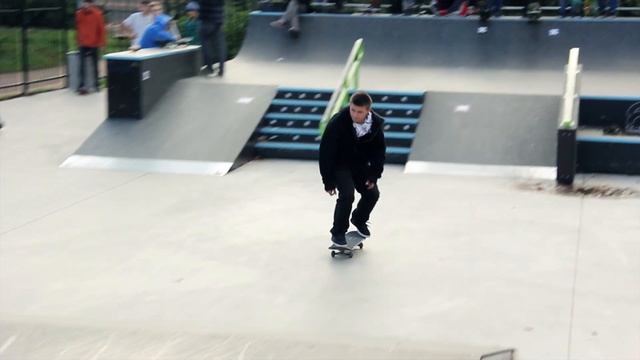 Никита Ратушный в новом парке смотреть онлайн