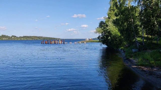 На теплоходе по Волге города Костромы.Смотреть до конца.Китаец играет Цоя. смотреть онлайн