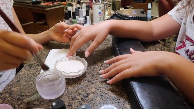 Getting My Nails Done At The WORST RATED Nail Salon In My City AGAIN! (they cut her finger) смотреть онлайн