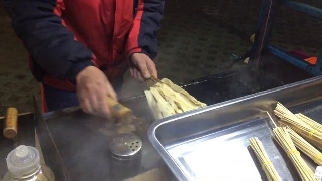 Уличная китайская еда. Шаньдуньская еда. Яньтай, Лайчжоу. смотреть онлайн