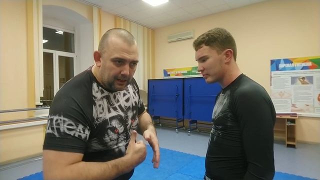 Техники в клинче смотреть онлайн