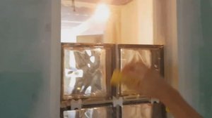 Укладка стеклоблоков. Перегородка