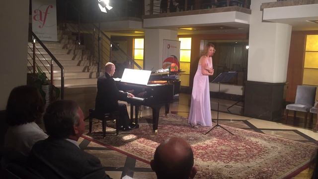 “Otchi tchiornie” Elena Sommer mezzo-soprano & Alexey Shakitko piano смотреть онлайн