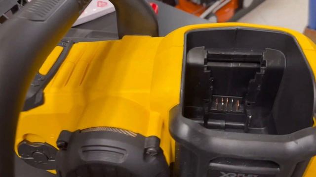 Cordless Chainsaw DeWalt DCM575 54V FlexVolt