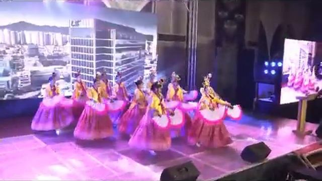 Prod Seg 04 Buchaechum Korean Fan Dance смотреть онлайн