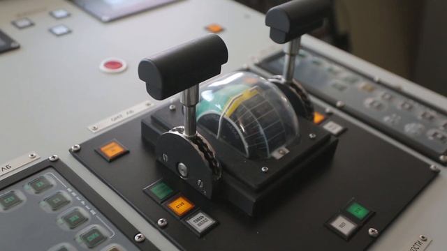 Боевые корабли ВМФ на Международном военно-морском салоне смотреть онлайн