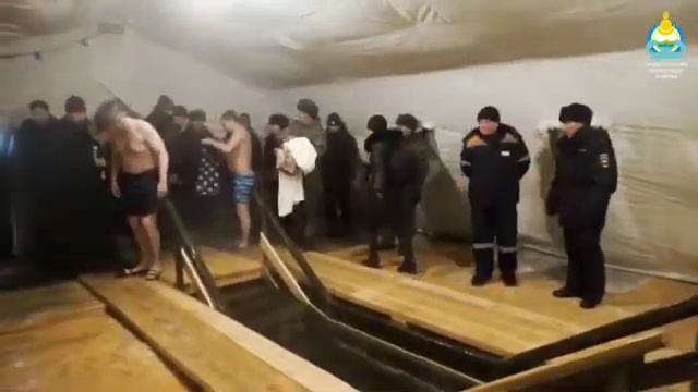Крещенские купания. Глава Бурятии смотреть онлайн