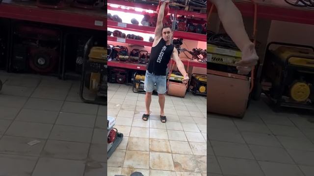 жим гири 24кг одной рукой за 5 мин 76 раз смотреть онлайн