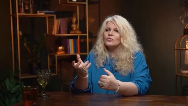 Что, если понимаешь, что в отношениях плохо, но выйти из них не можешь. Повторение судьбы предков? смотреть онлайн