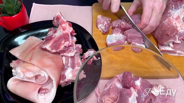 Делаем заготовки для котлет и бивштексов. Фарш из 100% мяса по цене 343 руб за КГ. (Лучше и дешевле смотреть онлайн