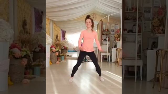 Танцуем в ритме uno Лаборатория движения Форма Дворец молодёжи смотреть онлайн