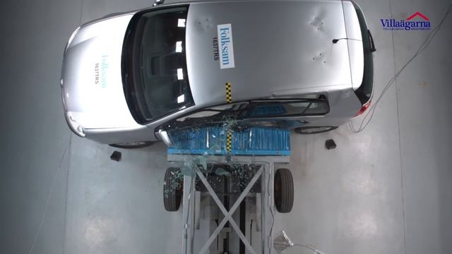 Rust crash test: used Volkswagen Golf Generation V (2004-2008) смотреть онлайн