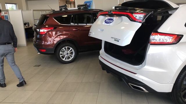 Ford Edge Two-Step Opening System смотреть онлайн