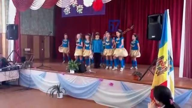 ансамбль:"Rafaello"(Капитан) смотреть онлайн