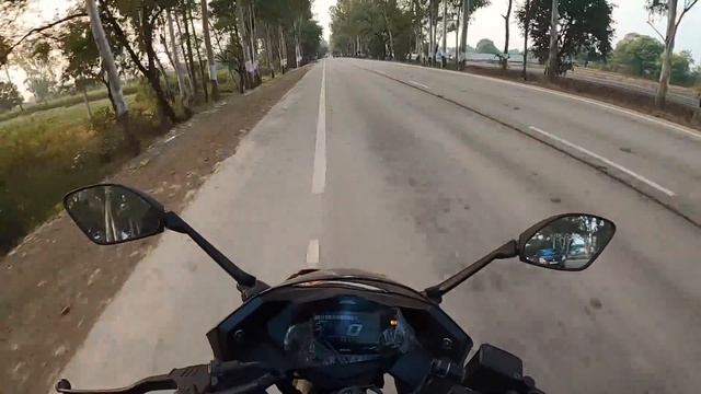 Suzuki Gixxer SF 250 BS6 Detailed Review смотреть онлайн