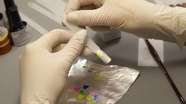 Пестрый Градиент. Маникюр Леопардовый Принт смотреть онлайн