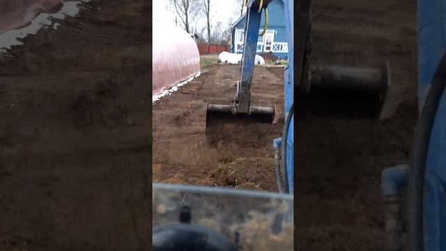 как снять дёрн с участка и выровнять для газона землю. смотреть онлайн