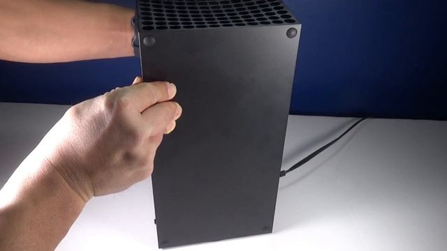 How to Insert Disc XBOX Series X смотреть онлайн