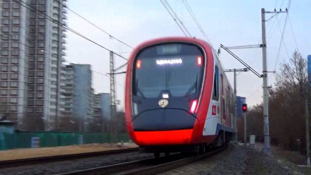 Электропоезда ЭГ2ТВ-036 + ЭГ2ТВ-033 