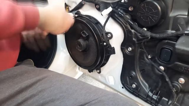 Mazda 6 GJ / GL - Bose Speaker Repair смотреть онлайн